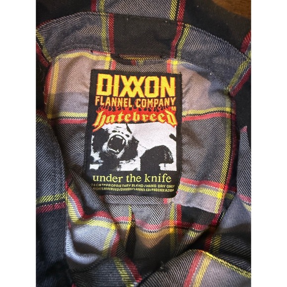 Dixxon Flannel Co Hatebreed Under The Knife Plaid Shirt Mens Grey Red Black - Picture 9 of 16